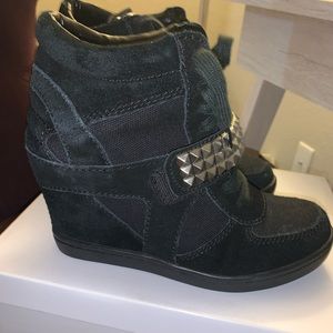 Steve Madden Wedge heel Black Shoes